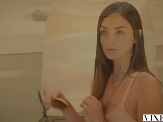 বাড়ীতে তৈরি চুদা চুদী ভিডিও